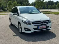Gebraucht Mercedes B200 136 PS (100 kW) 2015 Weiß Kleinwagen