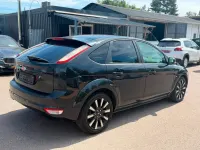 Gebraucht Ford Focus 116 PS (85 kW) 2009 Schwarz Limousine