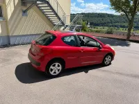 Gebraucht Peugeot 207 88 PS (64 kW) 2006 Rot Kleinwagen