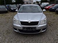 Gebraucht Skoda Octavia Ambiente 160 PS (117 kW) 2009 Silber Kombi