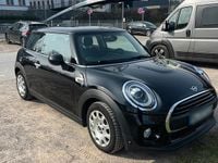 Second-hand Mini ONE 102 CP (75 kW) 2019 Negru Hatchback