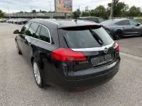Gebraucht Opel Insignia Innovation 160 PS (117 kW) 2011 Schwarz Kombi