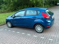 Gebraucht Ford Fiesta 125 PS (91 kW) 2010 Blau Kleinwagen