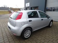 Gebraucht Fiat Punto Basis 69 PS (50 kW) 2018 Silber Kleinwagen