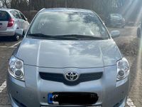 Gebraucht Toyota Auris 132 PS (97 kW) 2009 Grau Kleinwagen