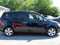 gebraucht VW Touran Life DSG*BI-XENON*PANO*NAVI*7-SITZER*AHK