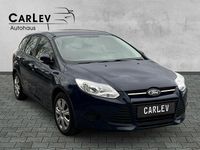 Gebraucht Ford Focus Ambiente 101 PS (74 kW) 2014 Blau Kombi