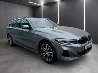 Gebraucht BMW 330e Sport Line 292 PS (214 kW) 2025 Skyscraper grau metallic Kombi