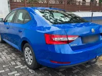 Gebraucht Skoda Superb 150 PS (110 kW) 2019 Blau Limousine