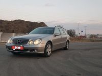 Gebraucht Mercedes 220 150 PS (110 kW) 2006 Gold Kombi