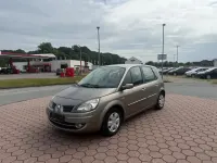 Gebraucht Renault Scénic Avantage 111 PS (81 kW) 2009 Braun Van / Kleinbus