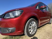 Gebraucht VW Touran Highline 140 PS (102 kW) 2013 Rot Van / Kleinbus