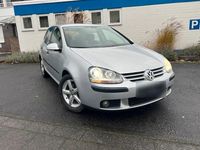 Gebraucht VW Golf V 116 PS (85 kW) 2005 Silber Kleinwagen