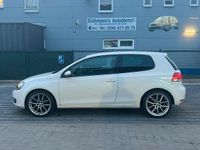 Gebraucht VW Golf 122 PS (89 kW) 2009 Weiß Coupé