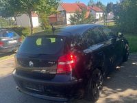 Gebraucht BMW 116 Advantage 122 PS (89 kW) 2010 Schwarz Kleinwagen