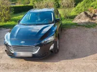 Gebraucht Ford Focus Cool & Connect 95 PS (69 kW) 2020 Schwarz Kombi