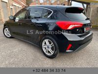Occasion Ford Focus 101 ch (74 kW) 2019 Noir Berline