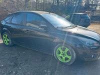 Gebraucht Ford Focus 140 PS (102 kW) 2009 Schwarz Limousine