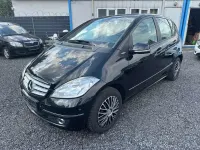 Gebraucht Mercedes A160 95 PS (69 kW) 2011 Kosmosschwarz  metalliclack Kleinwagen