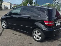 Gebraucht Mercedes B200 136 PS (100 kW) 2009 Schwarz Van / Kleinbus