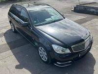 Gebraucht Mercedes C250 204 PS (150 kW) 2011 Schwarz Kombi