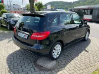 Gebraucht Mercedes B200 136 PS (100 kW) 2013 Schwarz Kleinwagen