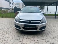 gebraucht Opel Astra 1.9 CDTI ** 101 PS **