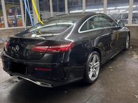 Gebraucht Mercedes E200 AMG line 184 PS (135 kW) 2017 Schwarz Coupé