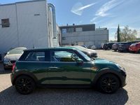 Usado Mini ONE 102 HP (75 kW) 2017 Verde Citadino