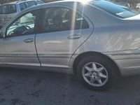 Gebraucht Mercedes C200 Elegance 163 PS (119 kW) 2000 Grau Limousine