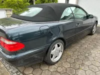 Gebraucht Mercedes CLK230 199 PS (146 kW) 1999 Schwarz Cabrio