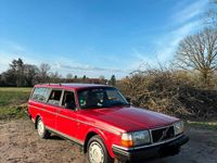 Gebraucht Volvo 240 116 PS (85 kW) 1992 Rot Kombi