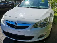 Używany Opel Astra 140 KM (102 kW) 2012 Kombi
