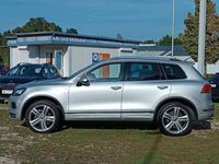 gebraucht VW Touareg 3,0 TDI BMT Tiptronic "R Line"