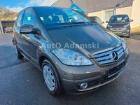 Gebraucht Mercedes A180 Avantgarde 116 PS (85 kW) 2011 Braun Van / Kleinbus