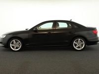 Gebraucht Audi A4 Advanced 204 PS (150 kW) 2023 Mythosschwarz metallic SUV