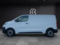 Käytetty Citroën Jumpy Business Class 122 HP (89 kW) 2017 Valkoinen Tila-auto