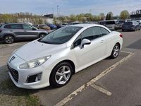 Gebraucht Peugeot 308 CC Active 120 PS (88 kW) 2011 Weiß Cabrio