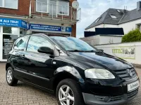 Gebraucht VW Fox Basis 54 PS (39 kW) 2006 Schwarz Kleinwagen