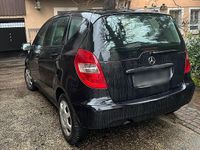 Gebraucht Mercedes A180 99 PS (72 kW) 2010 Schwarz Kombi