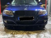 Gebraucht BMW 318 143 PS (105 kW) 2010 Blau Kombi