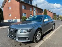 Gebraucht Audi A4 Attraction 160 PS (117 kW) 2010 Grau Limousine