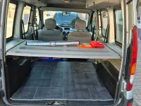 Usata Renault Kangoo Expression 75 CV (55 kW) 2005 Argento Monovolume