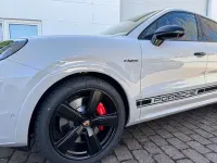 Neu Porsche Cayenne S E-Hybrid Coupe 519 PS (381 kW) 2025 Grau SUV