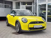 Gebraucht Mini Cooper Classic 114 kW (156 PS) 2025 Gelb Kleinwagen