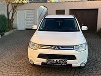 Używany Mitsubishi Outlander 156 KM (114 kW) 2013 Biały SUV