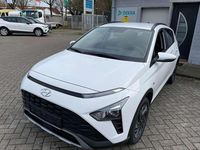 Gebraucht Hyundai Bayon Comfort 101 PS (74 kW) 2024 Atlas white / sol SUV