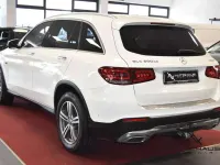 Gebraucht Mercedes GLC300 194 PS (142 kW) 2021 Polarweiss  unilack SUV