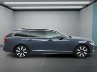 Gebraucht Volvo V90 398 PS (292 kW) 2025 Blau Kombi