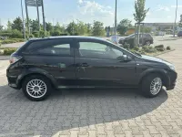 Gebraucht Opel Astra GTC Sport 140 PS (102 kW) 2009 Schwarz Kleinwagen